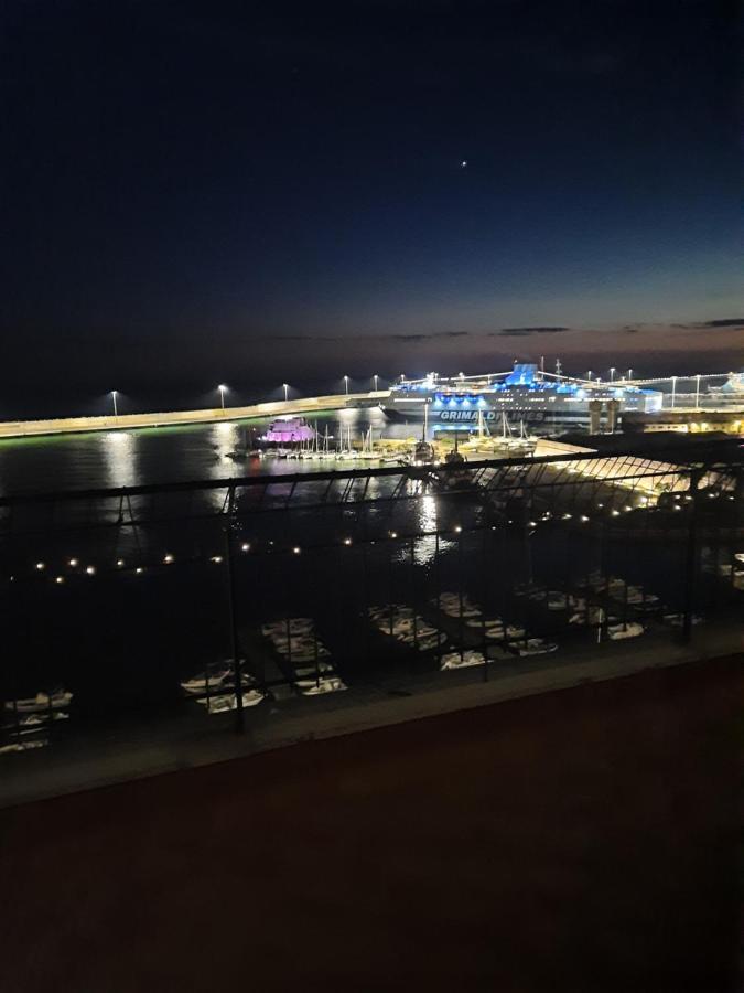 Mare Fuori Apartment Civitavecchia Eksteriør bilde