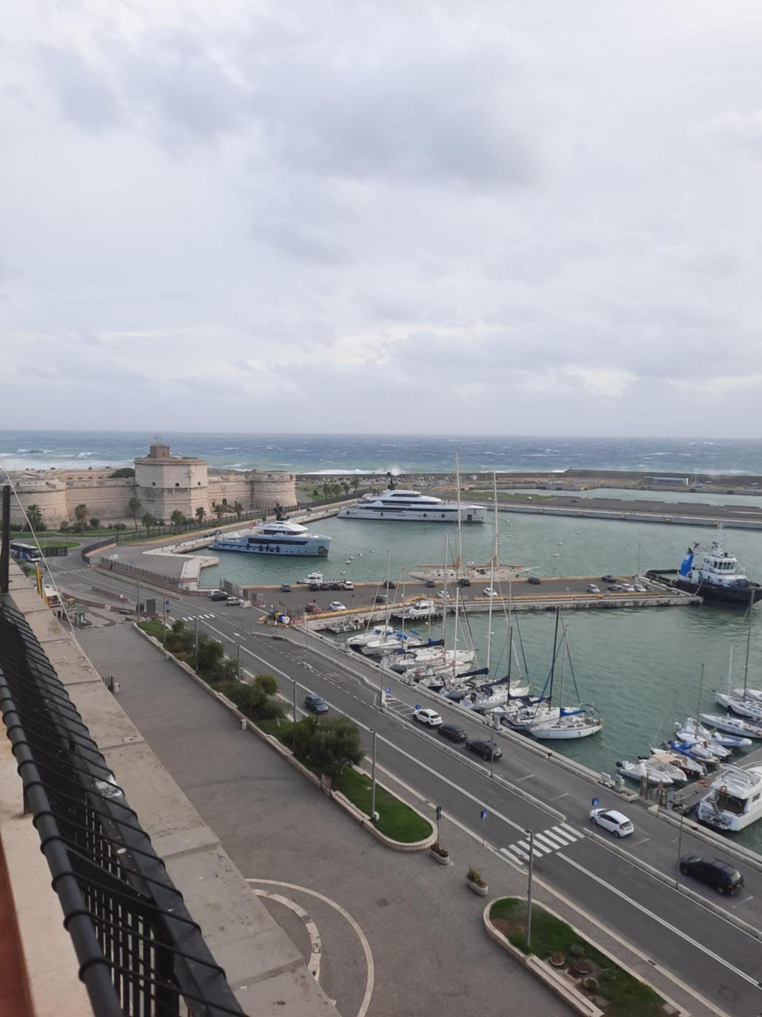 Mare Fuori Apartment Civitavecchia Eksteriør bilde