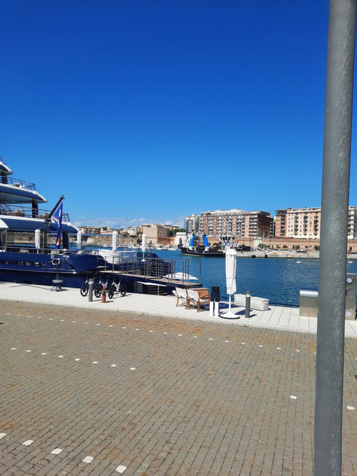 Mare Fuori Apartment Civitavecchia Eksteriør bilde