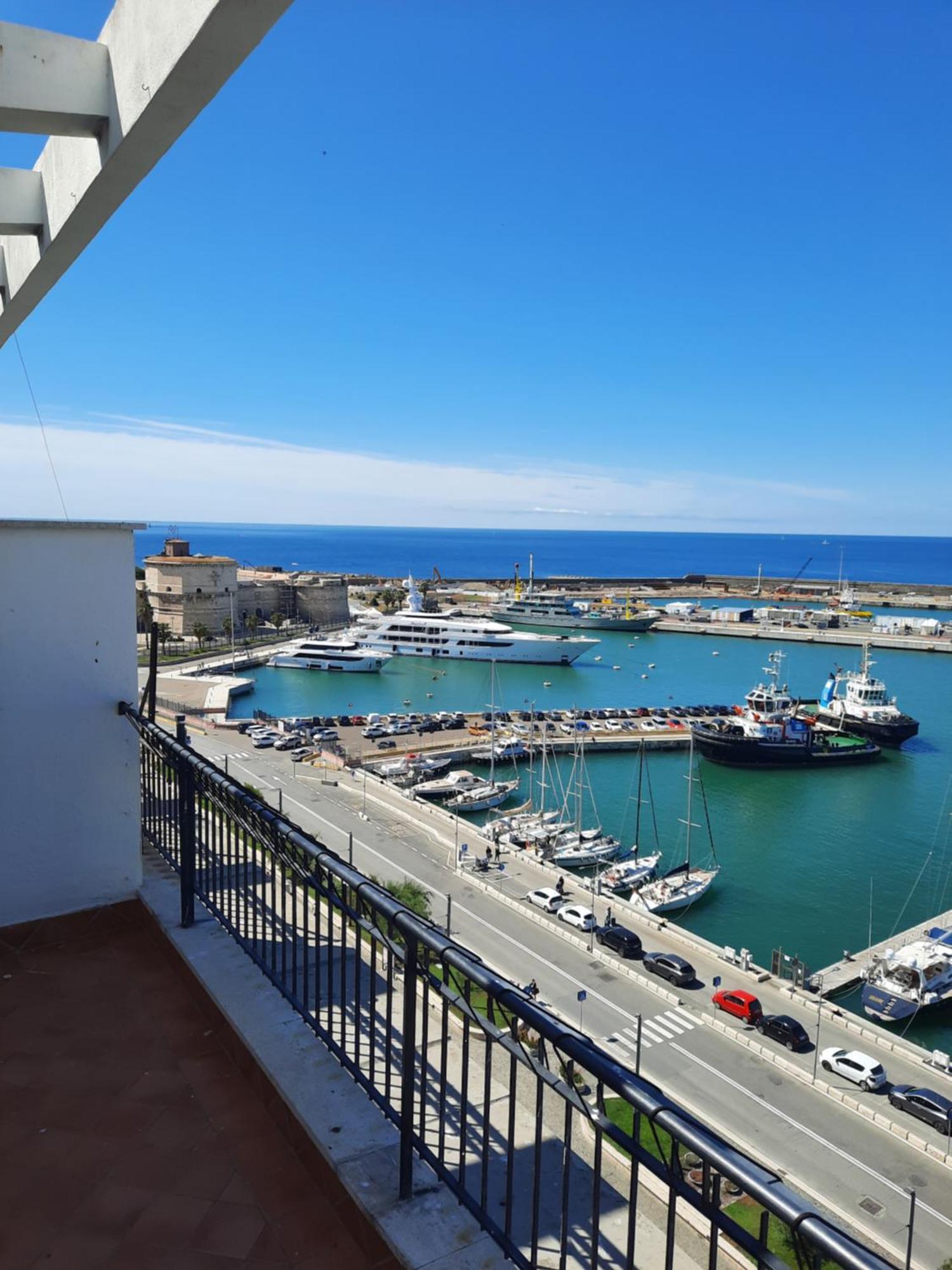 Mare Fuori Apartment Civitavecchia Eksteriør bilde